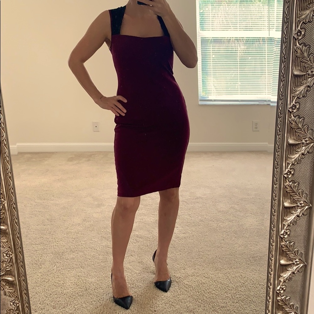 MODA International Burgundy Color size M - Picture 2 of 16